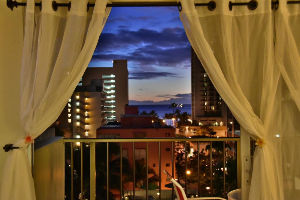 Jenny's Cottage Waikiki Honolulu Bagian luar foto